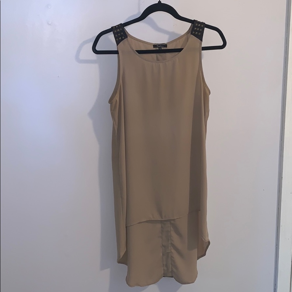 Monteau high-low tank (leather/ studded detail) M